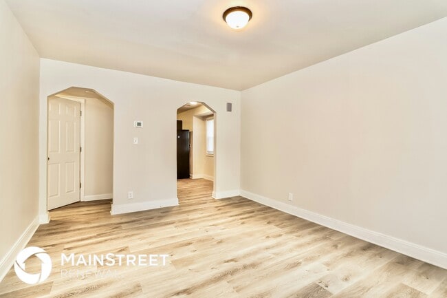 Foto del edificio - 4226 Grand Ave