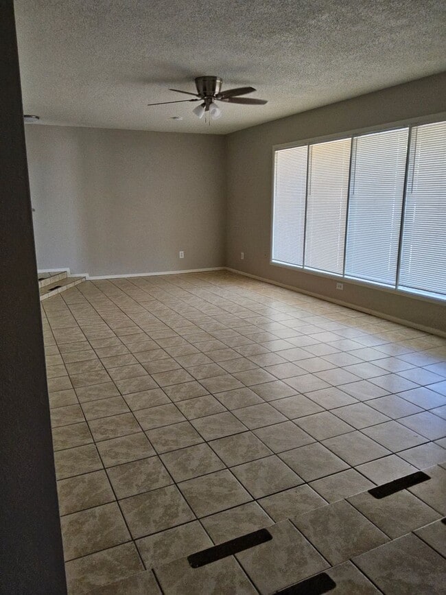 Foto del edificio - 3 Bedroom 2 Bath Home for Rent