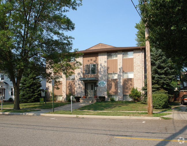 Foto del edificio - Seymour Manor Apartments