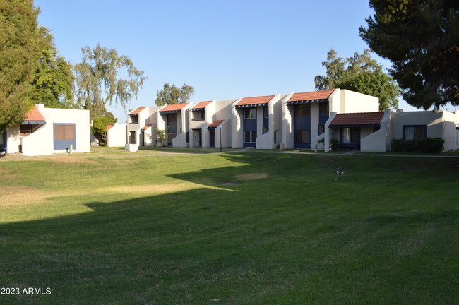 Building Photo - 5442 W El Caminito Dr