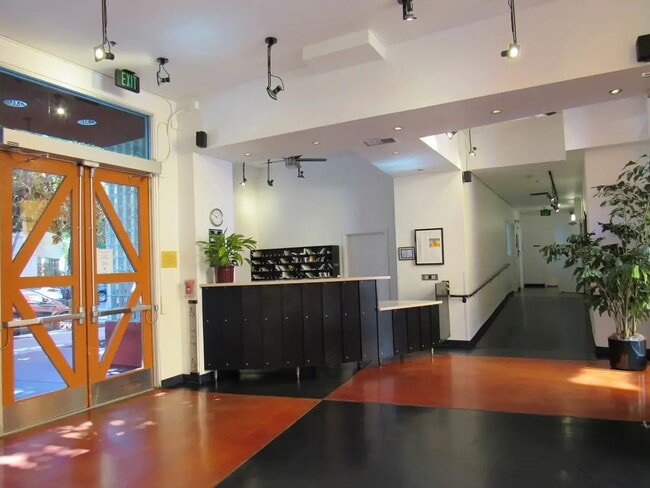 Foto del edificio - 1100 17th St