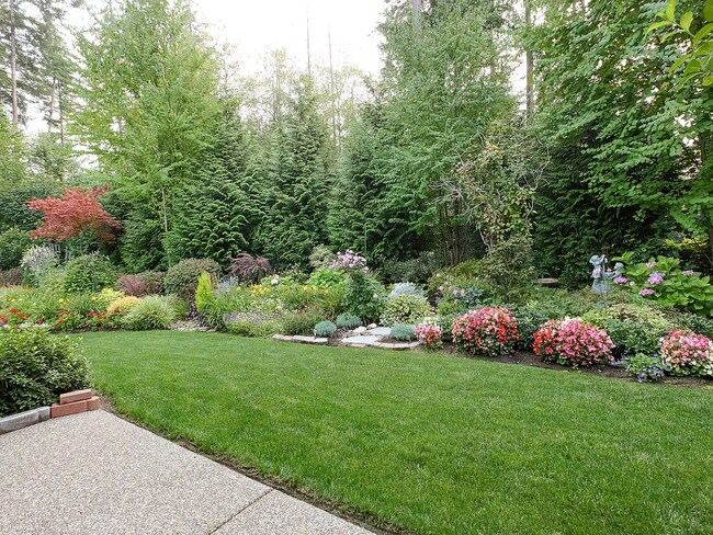 Foto del edificio - 4786 Strathmore Cir SW