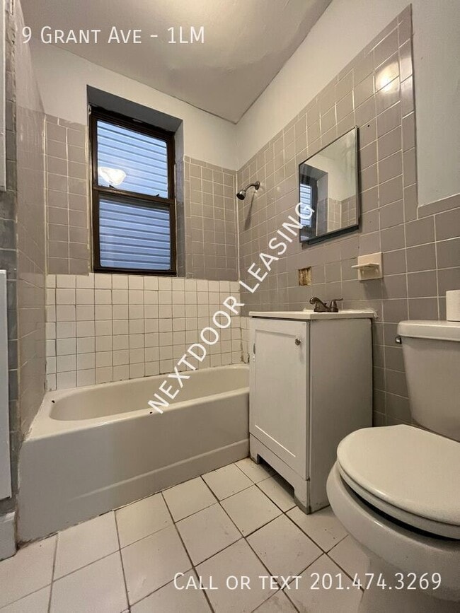 Foto del edificio - 9 Grant Ave