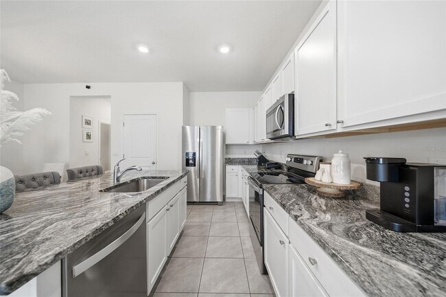Foto del edificio - 1340 Colt Creek Pl