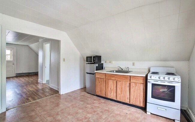 Foto del edificio - 1811 Weston Ave