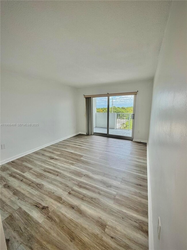 Building Photo - 8000 Harding Ave