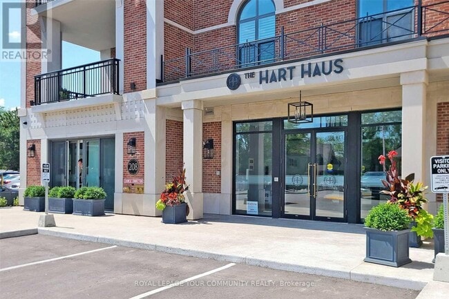 Photo du bâtiment - 208 Main St Unionville