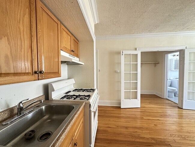 Foto del edificio - 2737 N Spaulding Ave