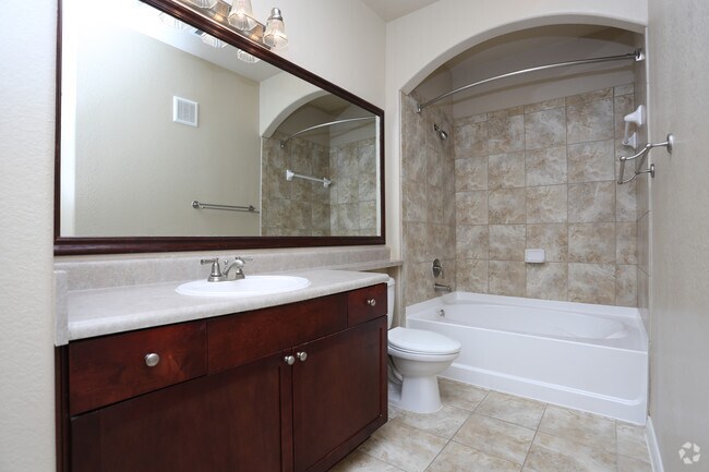 Foto del interior - Camden Grand Harbor