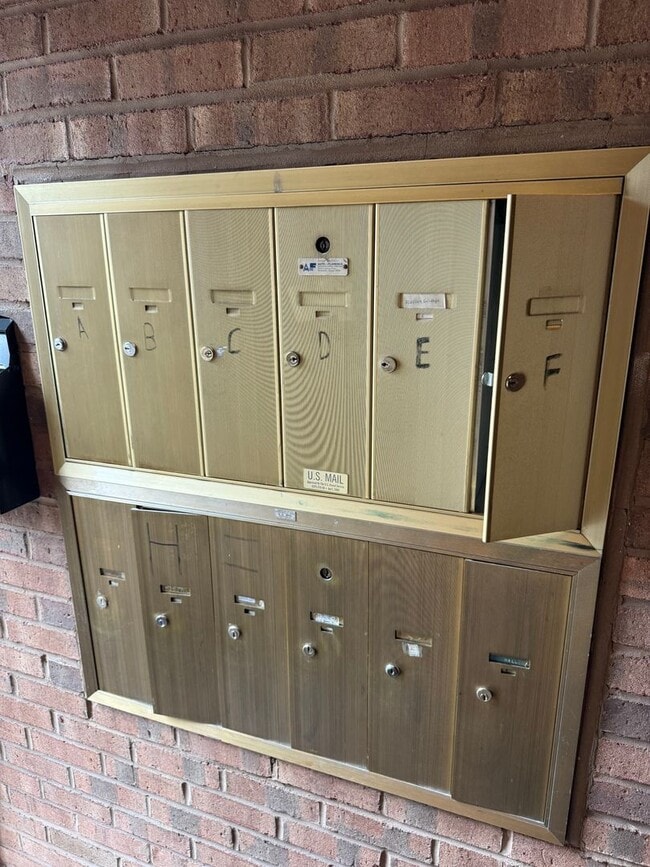 Photo - Renovated Condo in Quiet Community on 1st ...