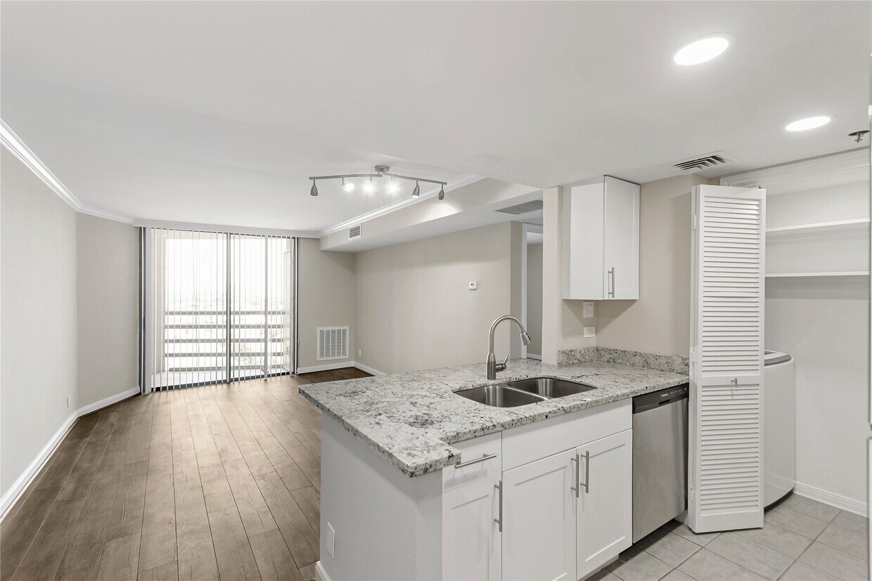 Foto principal - 3525 Sage Rd