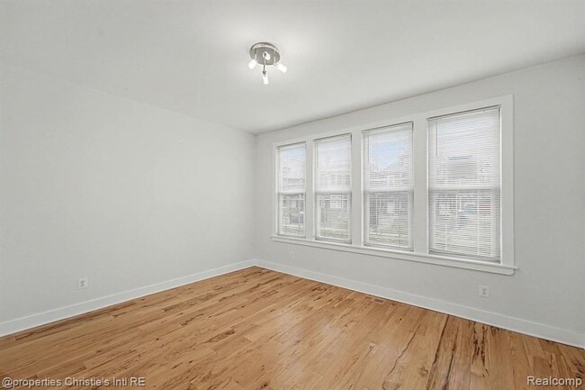 Foto del edificio - 1463 Baldwin St