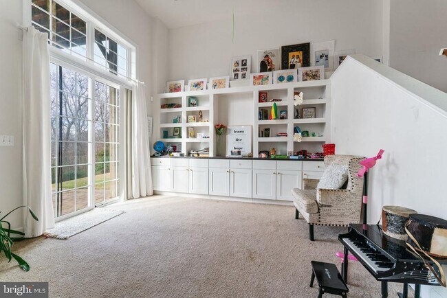 Foto del edificio - 6526 Wayside Pl