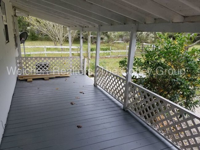 Building Photo - 2187 NW 247th St,  Lawtey, FL 32058