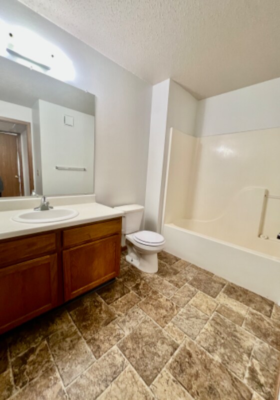 Foto del edificio - 4601 E 26th St