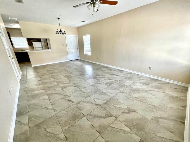 Building Photo - 4246 Dorel Dr