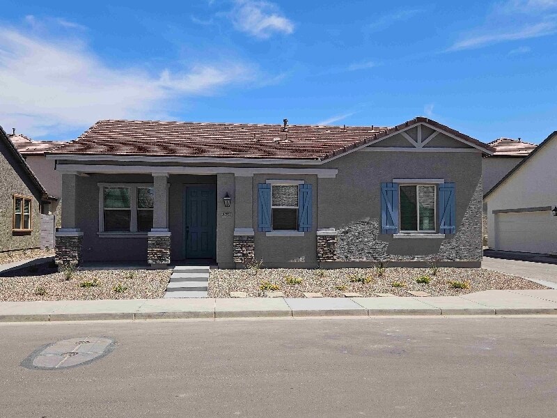 Foto principal - 3771 N 99th Dr