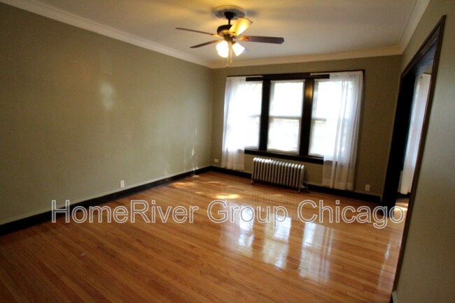 Foto del edificio - 10922 S Vernon Ave