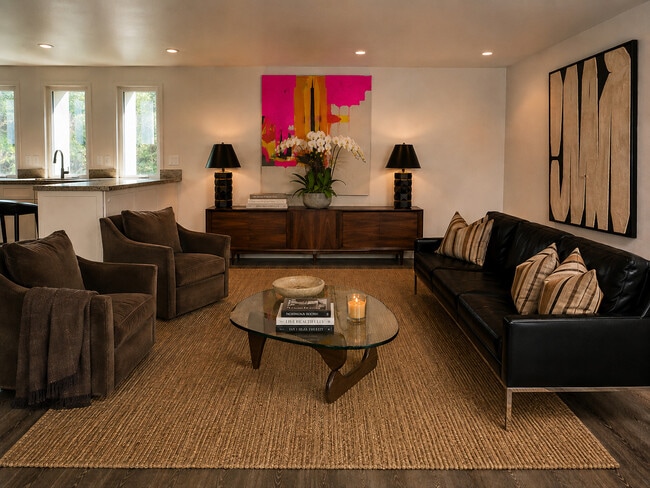 2BR, 2 1/2BA Penthouse Unit 312 / Living Room - The 700