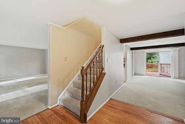 Foto del edificio - 5847 New England Woods Dr