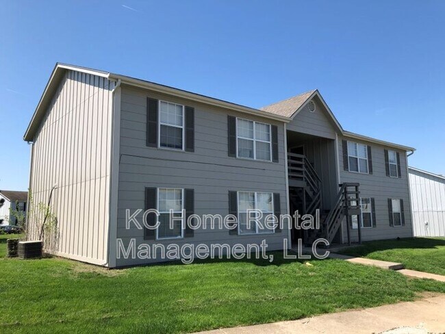 Foto del edificio - 821 Saddlewood St