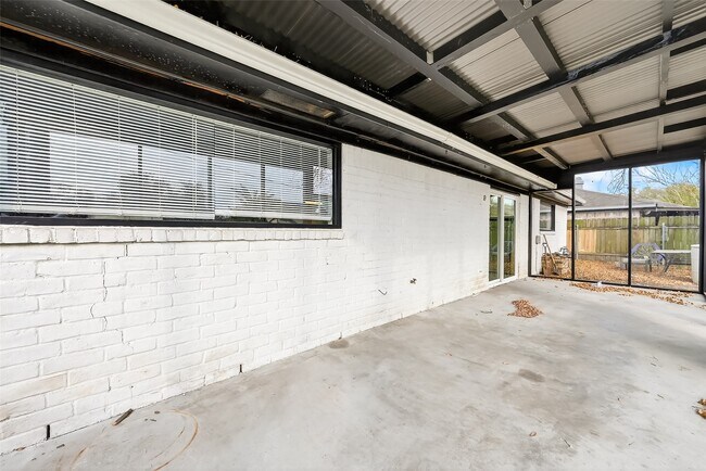 Foto del edificio - 11107 Cedarview Ln