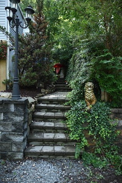 Foto del edificio - 180 New Jersey Ave