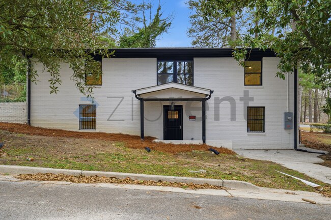 Foto del edificio - 175 Holly Rd NW