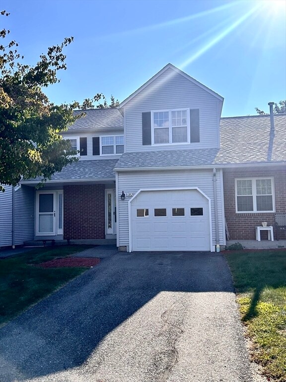 Primary Photo - 182 Chapman Pl