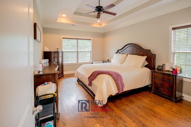 Building Photo - Beautiful Home in Applewood Subdivision in...