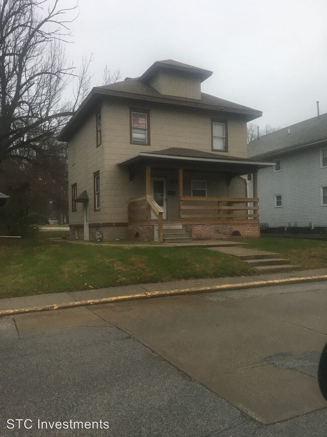5 br, 2 bath House 314 W. Adams House for Rent in IL
