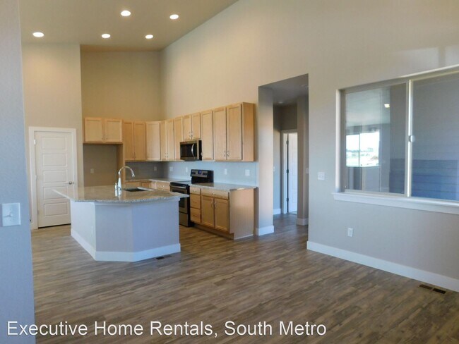 Building Photo - 3 br, 3 bath House - 9985 E 59th Ave