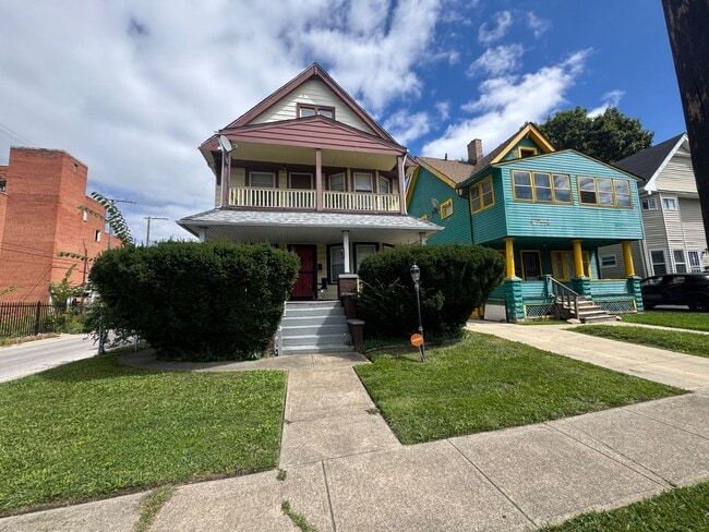 Building Photo - 2773 E 117th St