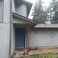 Building Photo - 314 Duterrow Rd SE