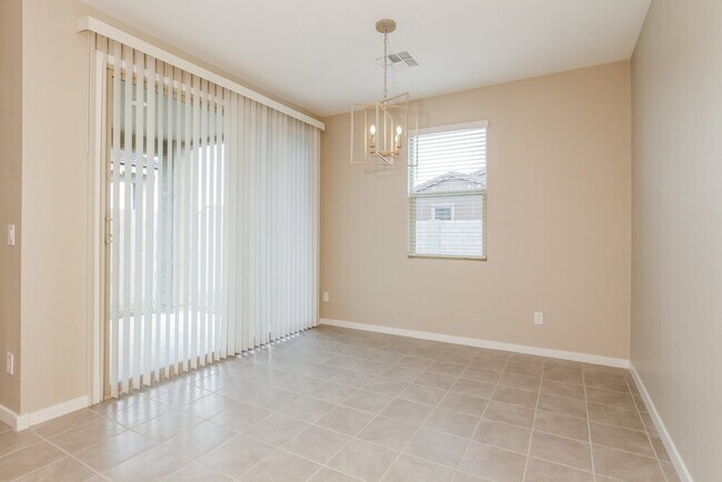 Building Photo - 6729 W Levi Dr