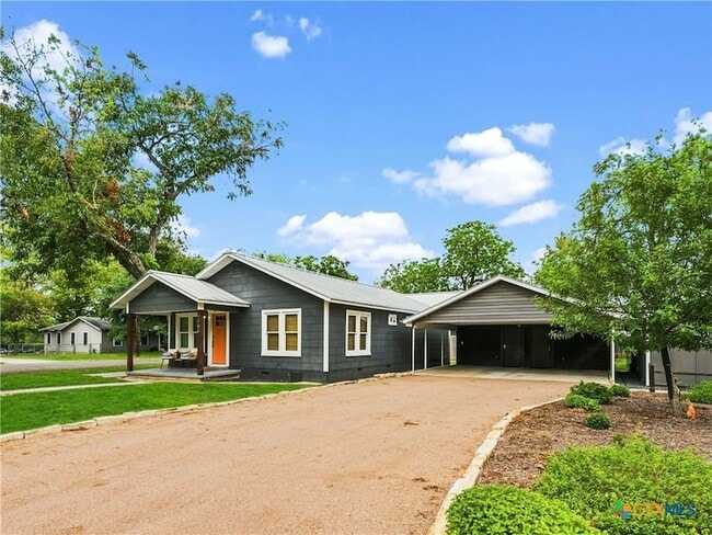 Building Photo - 2288 Gruene Rd