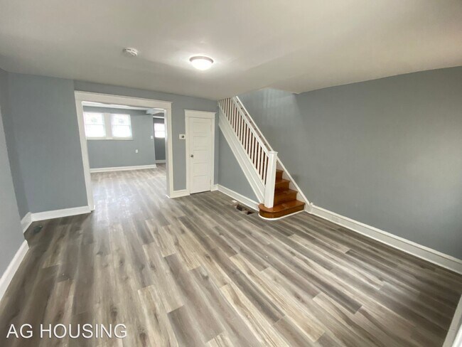 Building Photo - 3 br, 1 bath House - 6744 Guyer Ave