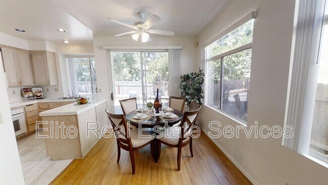 Foto del edificio - 11373 April Leigh Terrace