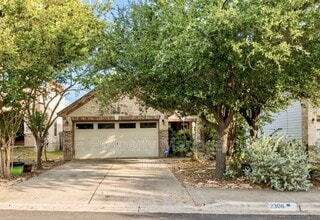 Building Photo - 2306 Kuykendall Dr