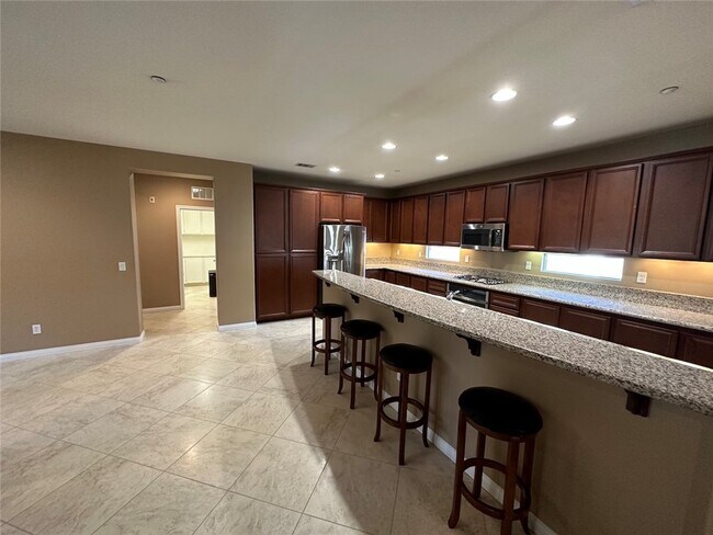 Building Photo - 8365 Greenwood Ln