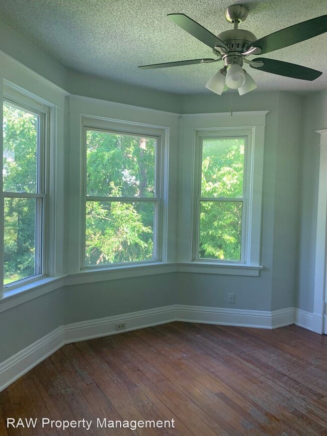 Building Photo - 3 br, 1 bath House - 3436 Trimble Ave