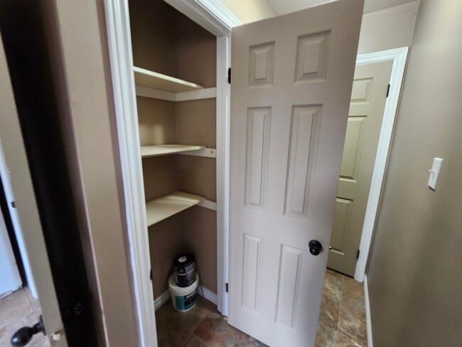 Photo du bâtiment - 9 Green Valley Dr