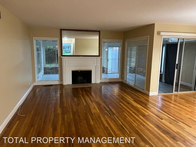 Building Photo - 3 br, 2 bath House - 1171 WESTWOOD DR