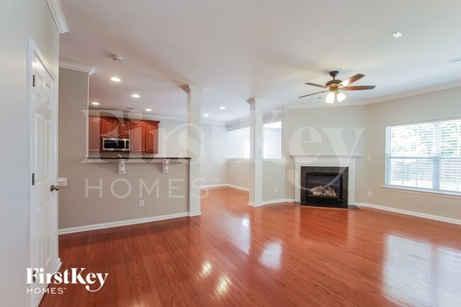 Building Photo - 4407 Lawrence Daniel Dr