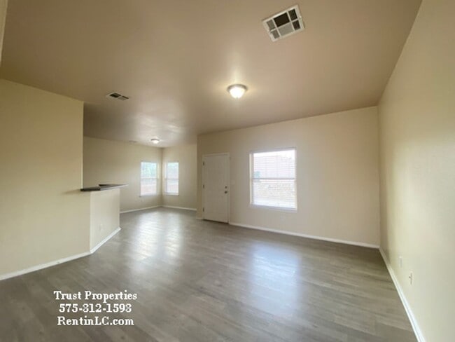 Building Photo - 5565 Gobi Ln