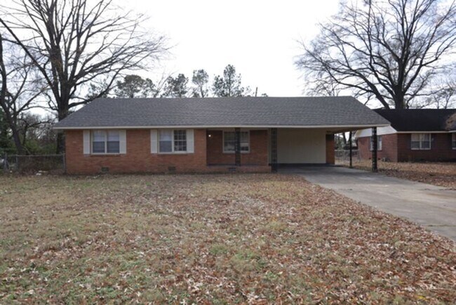 Building Photo - 1727 Goodhaven Dr