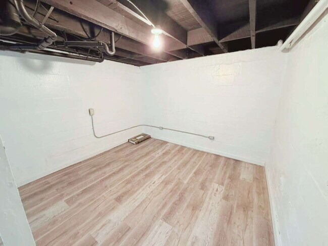 Foto del edificio - 10 Rockmart Dr NW