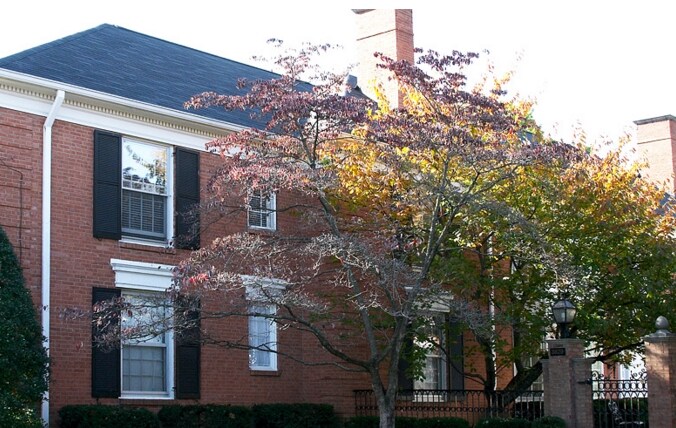 Primary Photo - Washington East