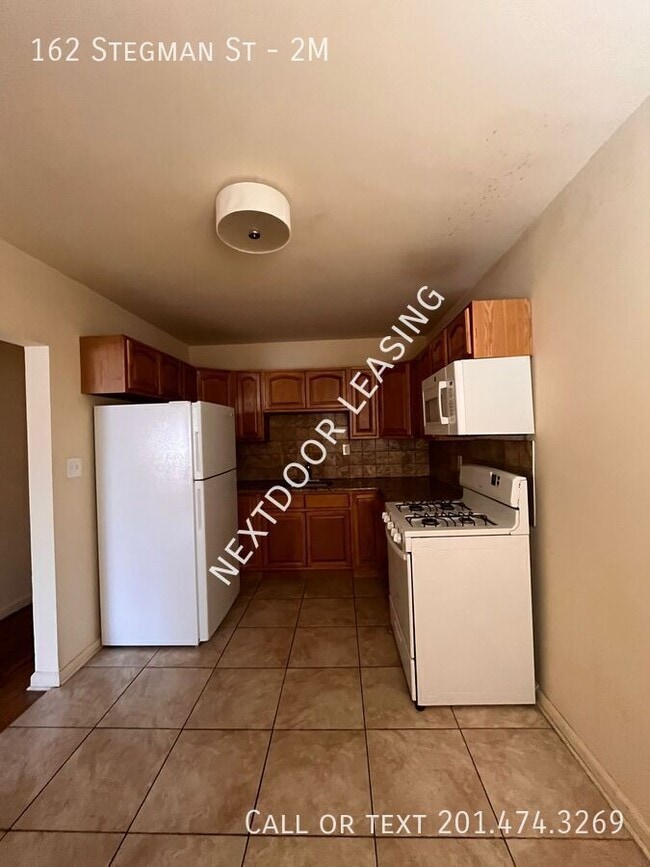 Building Photo - 162 Stegman St Building Photo - 162 Stegman St