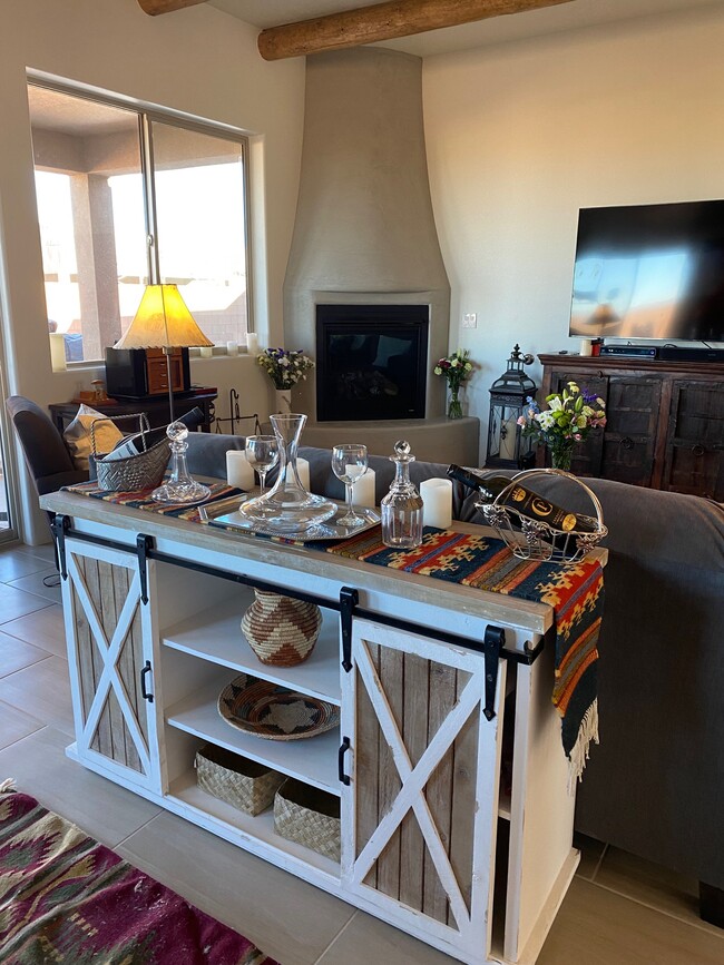 Building Photo - 1 Camino Cerro Escondido